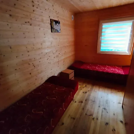 Osrodek Wypoczynkowy Skrzat * 포비에로보